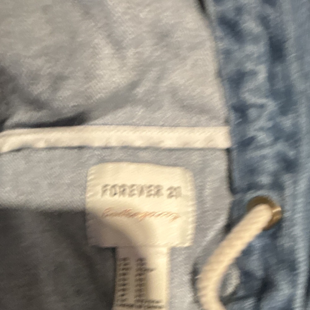F21 Size M - Picture 3 of 6